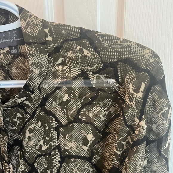 PJK Patterson J Kincaid | Sheer Blouse - Picture 14 of 14